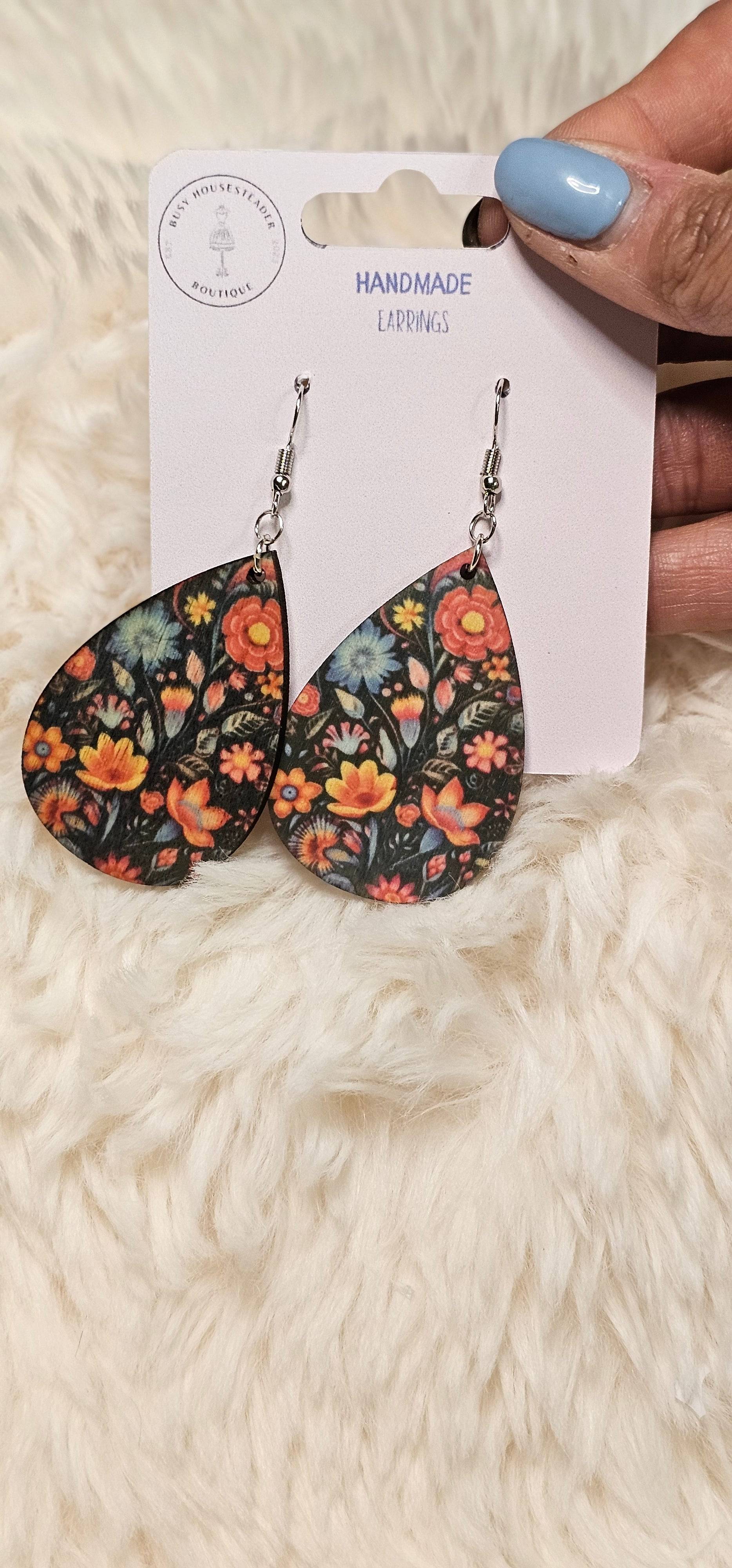 Floral Wooden Earrings - Busy Housesteaders Boutique 